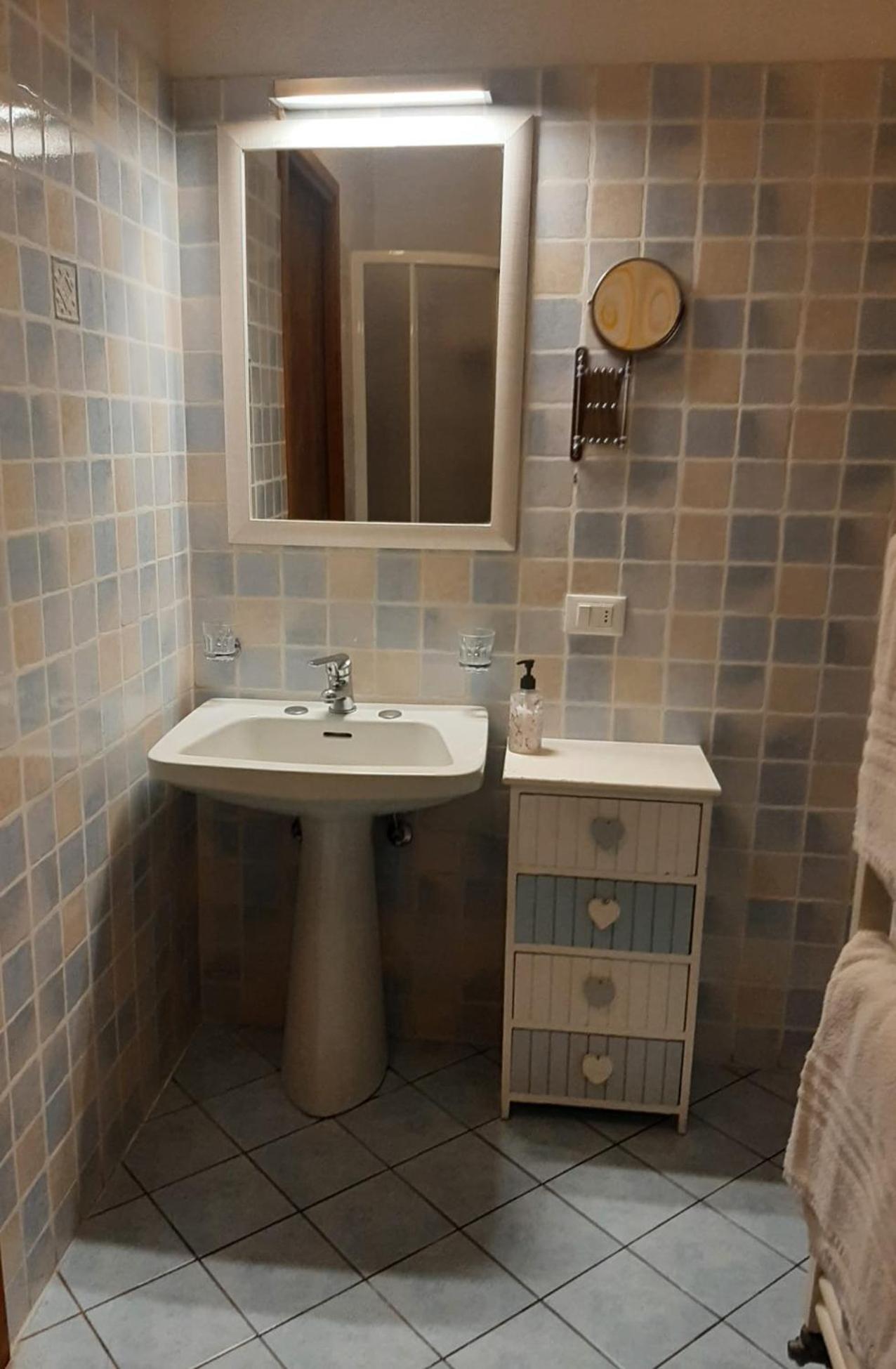 Residenza Erbaluna Oggebio Esterno foto
